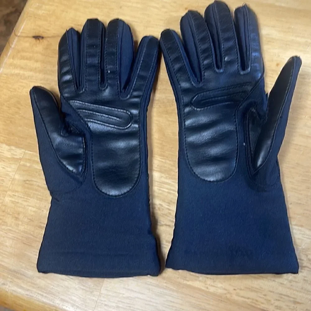 80’s Sheer Energy Black Stretch Driving Gloves by Leggs